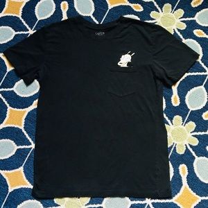 Rocco’s Modern Life Pocket Tee Unisex size Med to large?